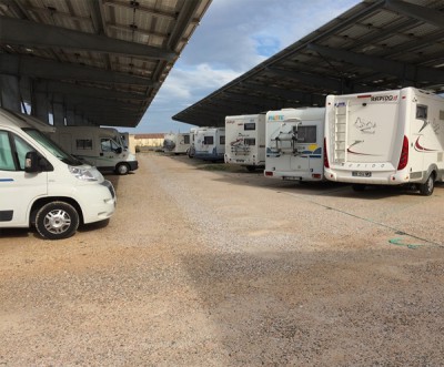 Location box de stockage à Rivesaltes